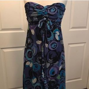 Floral strapless dress